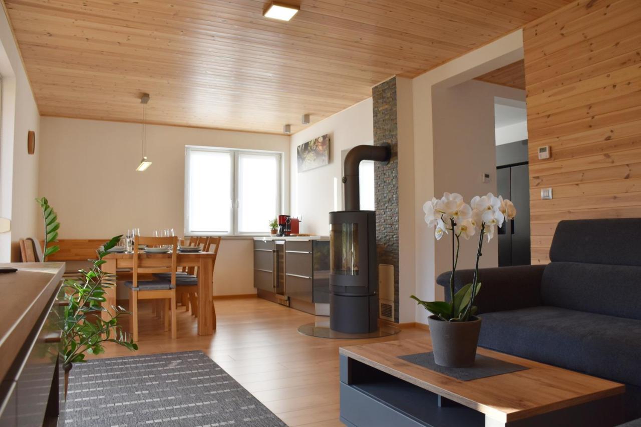 Holiday Home Znojmo W/ Wellness & Wine 外观 照片