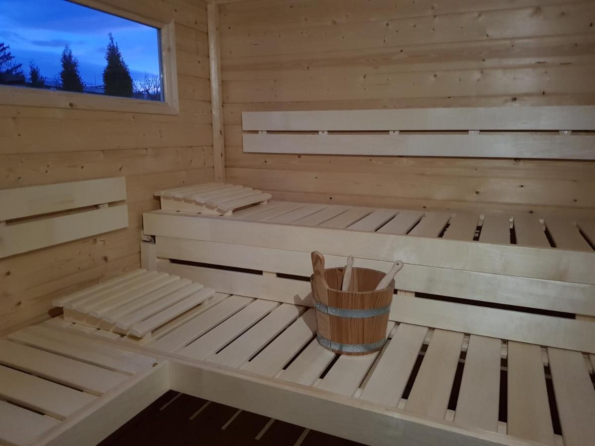 Holiday Home Znojmo W/ Wellness & Wine 外观 照片